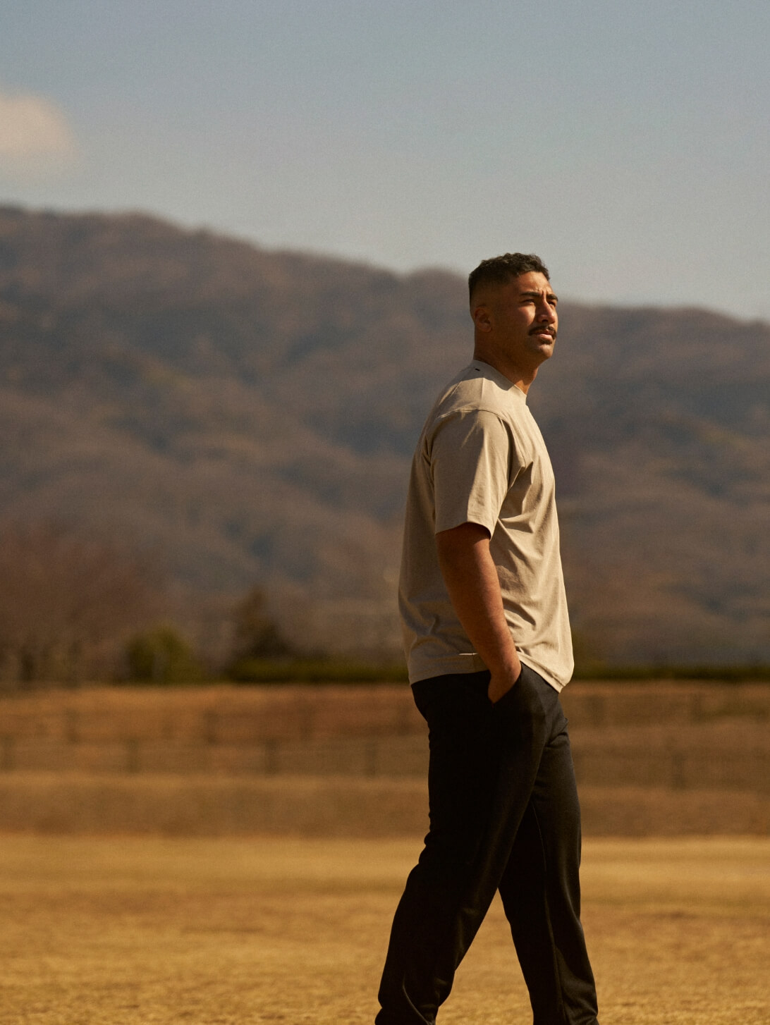 S/S HEAT SHIELD TEE・RUGGER PANTS