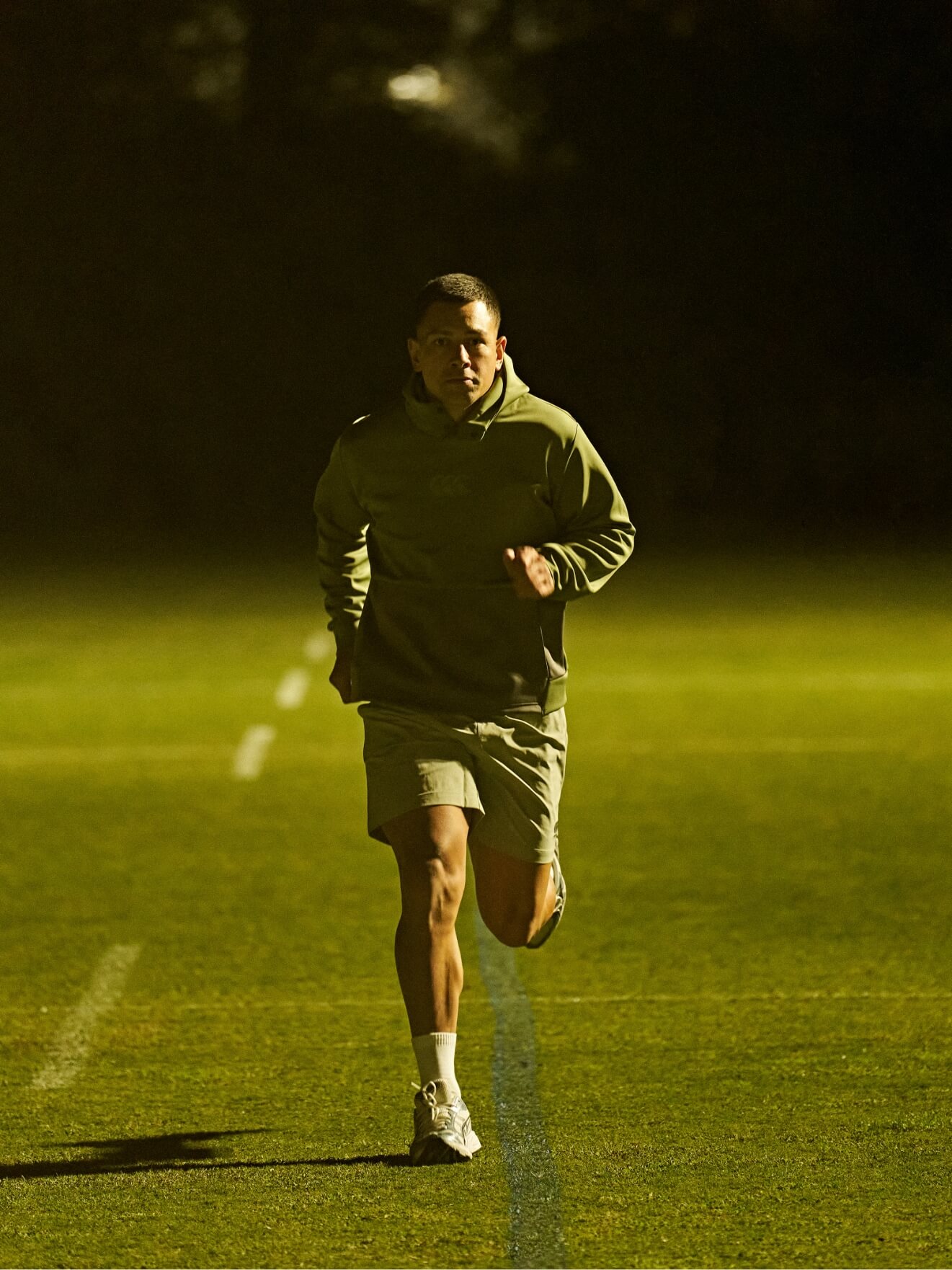 JACKET D.A.F TEC AIR LIGHT PULLOVER HOODY,TOPS L/S MULTI ACTIVE TEE,BOTTOMS D.A.F TEC X PRACTICE SHORTS